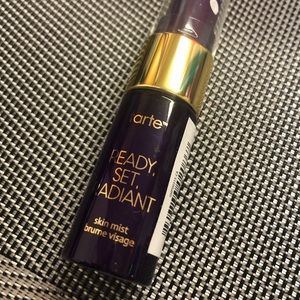 tarte ready set radiant spray